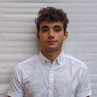 Carlos zoekt een Studio in Delft